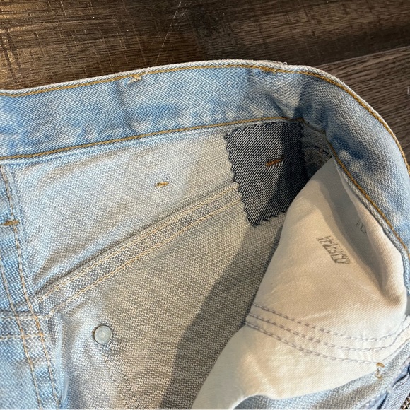 Wrangler Women's Vintage Style Cowboy Cut Classic Slim Fit Jean Size 5x32- NWT - Picture 10 of 15